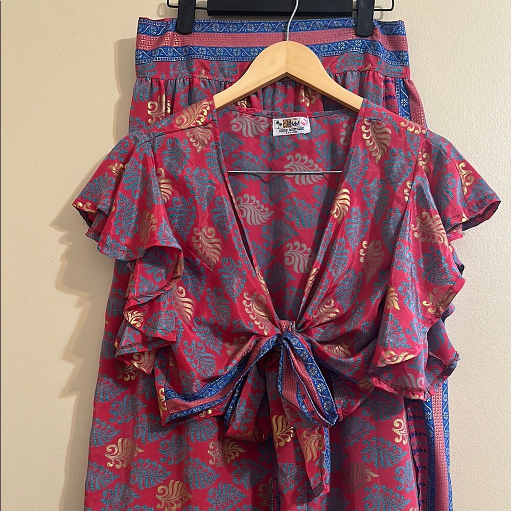 India Boutique Red and Blue Midi Skirt